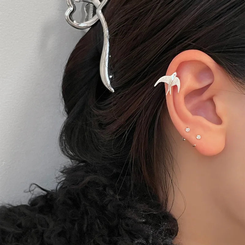 Sparkling Zircon Star Ear Clip for Women Without Piercing Long Tassel Sweet Ear Cuff Clip Earrings Wedding Jewelry Gift