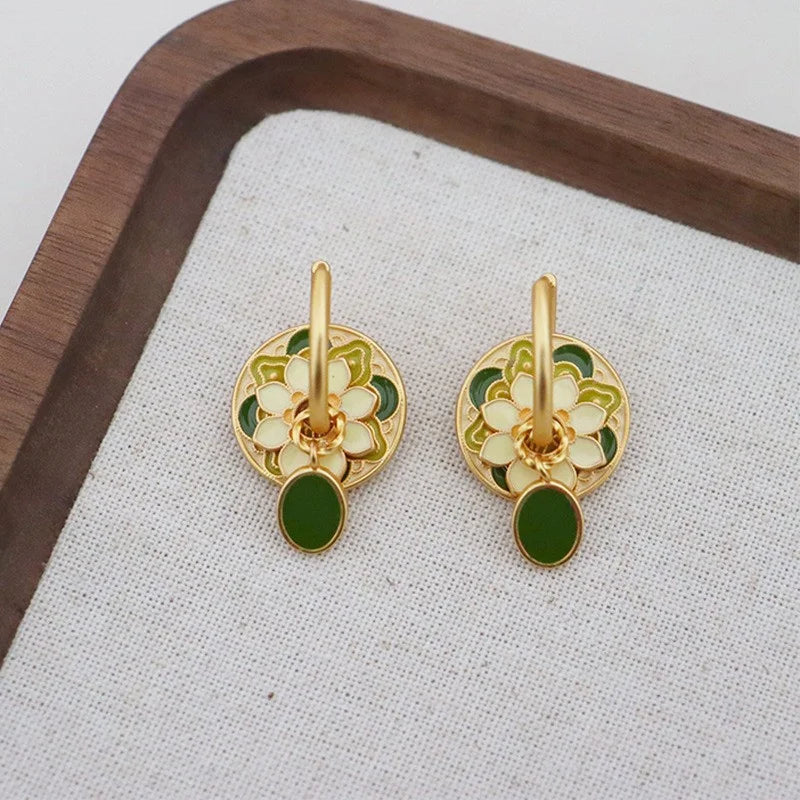 Modern Jewelry Elegant Temperament Green Color Flower Earrings For Women Female Gifts Delicate Design Ear Accessories
